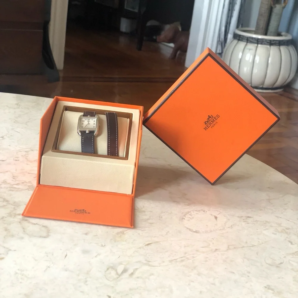 HERMES CAPE COD Watch - Picture 3 of 17